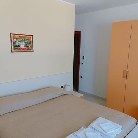 B&B Donna Nina Gioia Tauro Kültér fotó